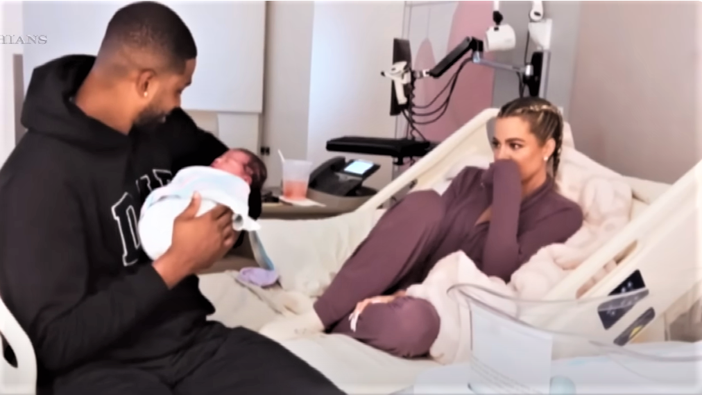 Pic of Khloe and Tristan with baby boy at Hospital