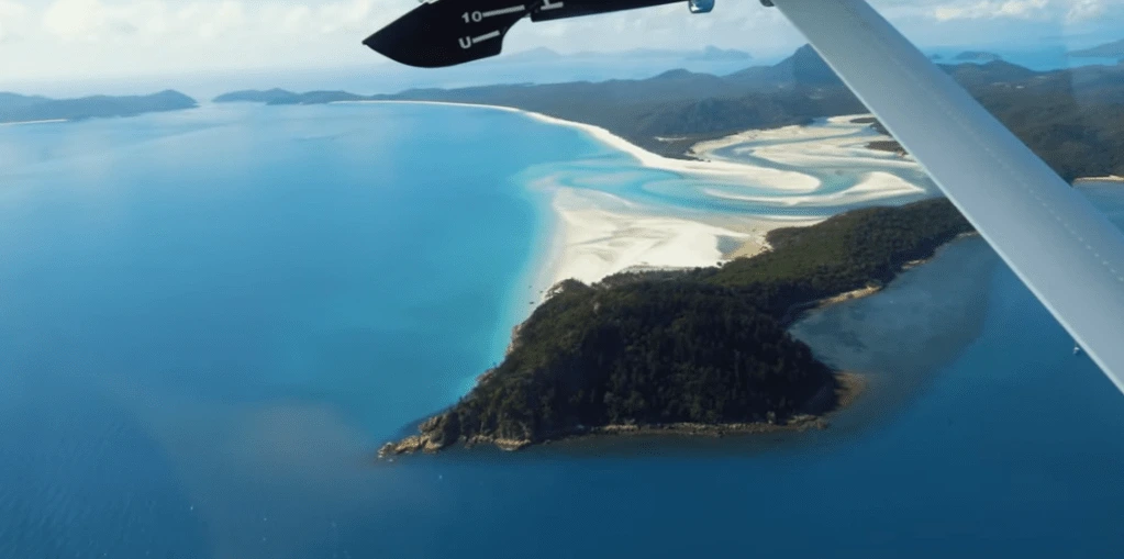 view from helicopter at Whitsunday Islands
