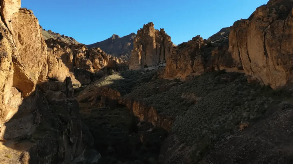Leslie Gulch: All You Need to Know About This Oregon Gem (Hiking, Camping, History) 4 image of Juniper Gulch Trail at Leslie Gulch