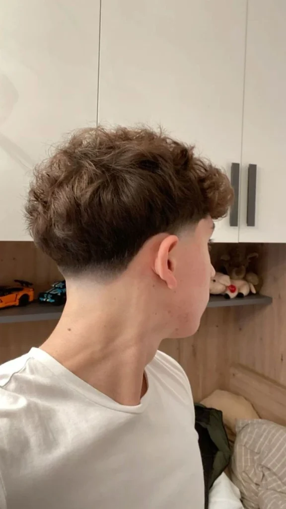 image of Short Low of Low Taper Fringe