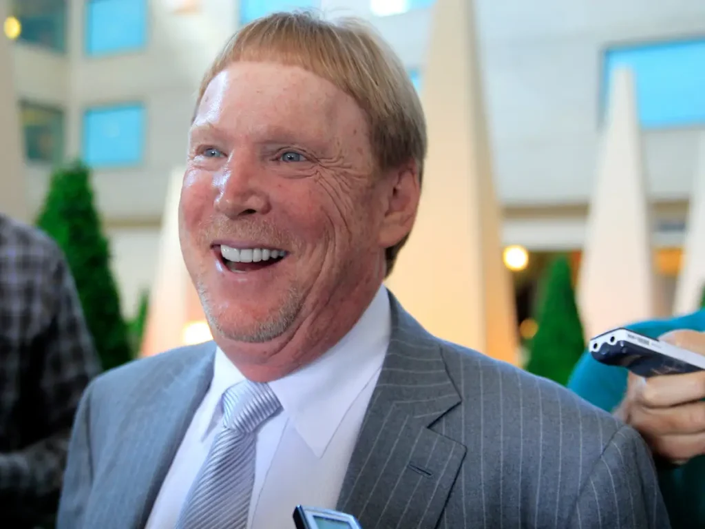 Mark Davis Haircut: The Ultimate Guide (with Images)2025 3 58701251dd0895ed118b4701