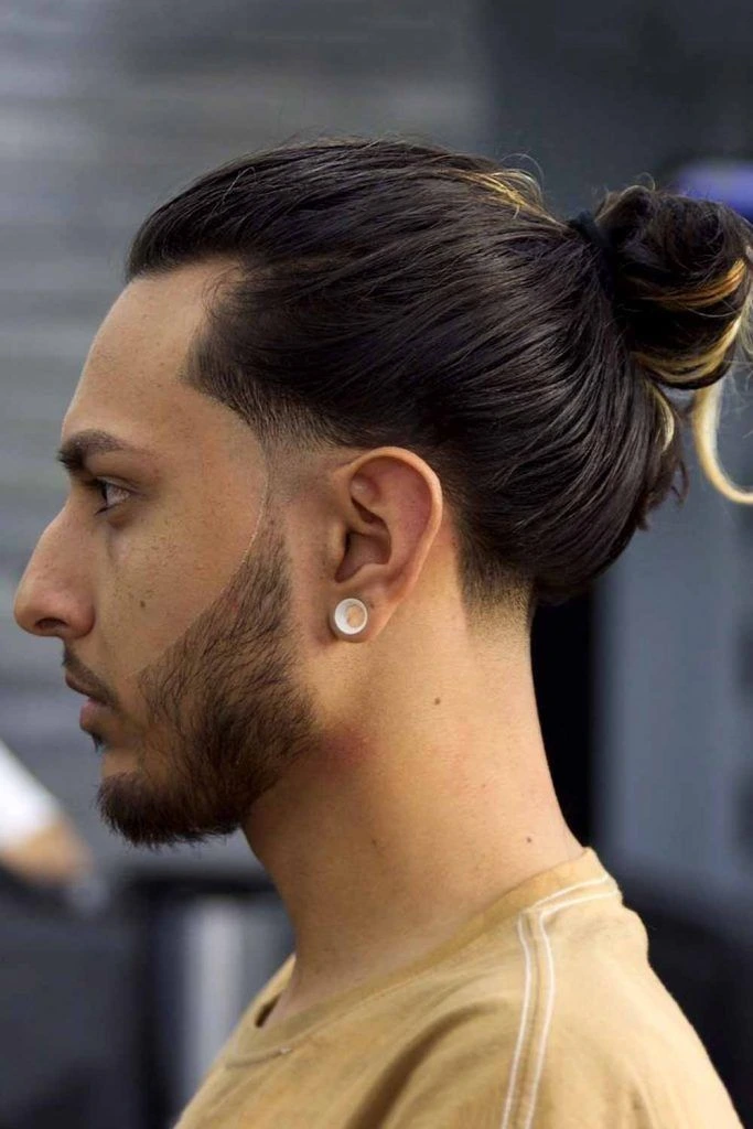 High Taper Fade Haircuts for Men: Styles & Inspiration 8 image of High Taper Fade with Long Hair on Top, High taper Haircut