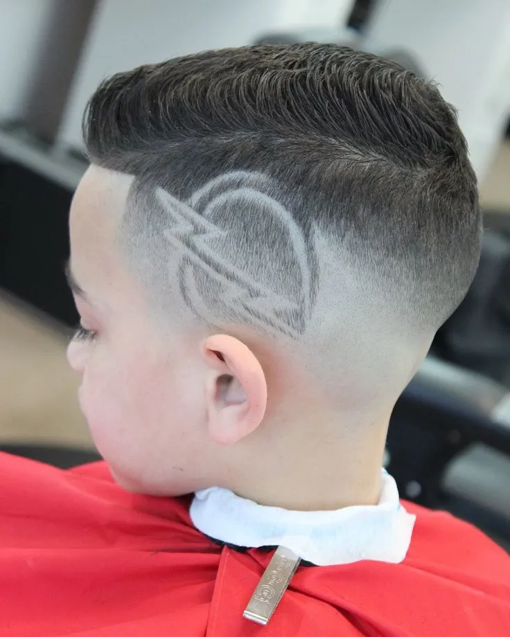 Best Lightning Bolt Haircut Styles:A Step-by-Step Guide 5 image of Lightning Bolt Haircut with Fade
