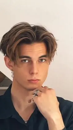 image of The Classic Sam Zia Cut