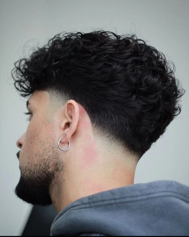 image of taper short fade haircut 